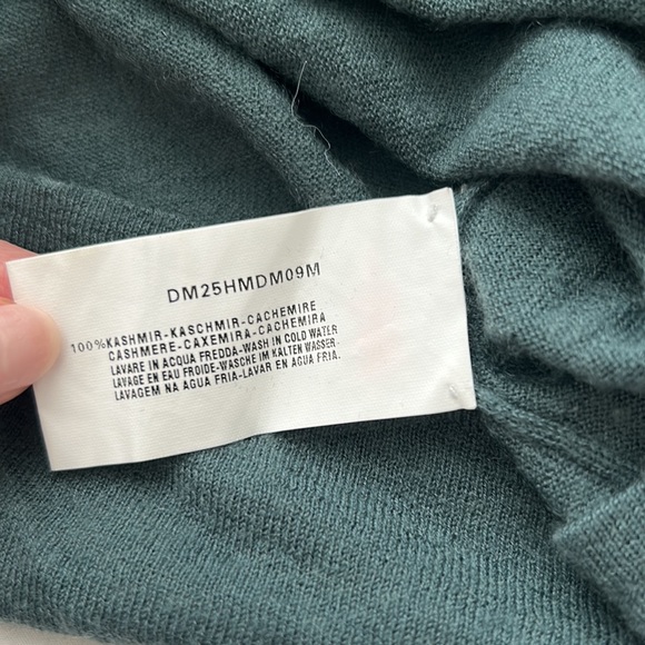 ARMANI CASHMERE TANK XS-S - Picture 5 of 5